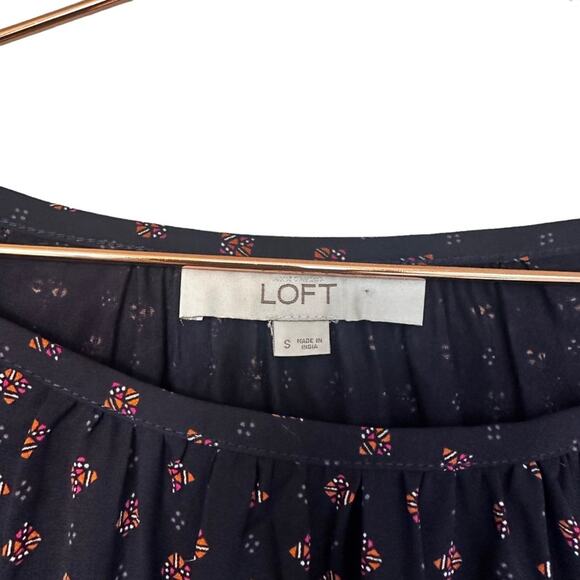 Loft Navy Print Mixed Media Blouse small - Picture 2 of 6